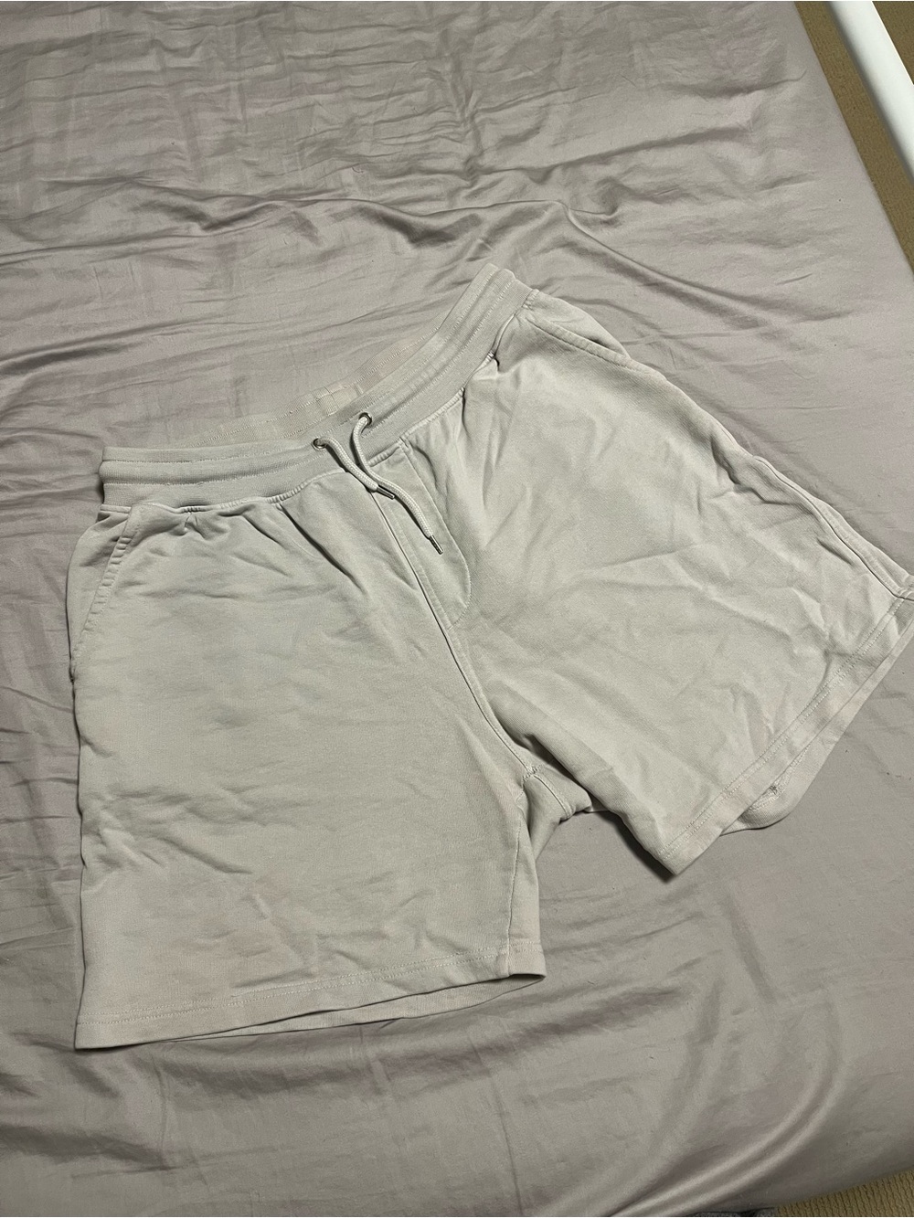 Men's Light Gray Athletic Drawstring Shorts